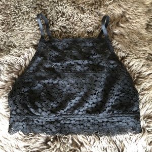 Halter Aerie Bralette (Size L)